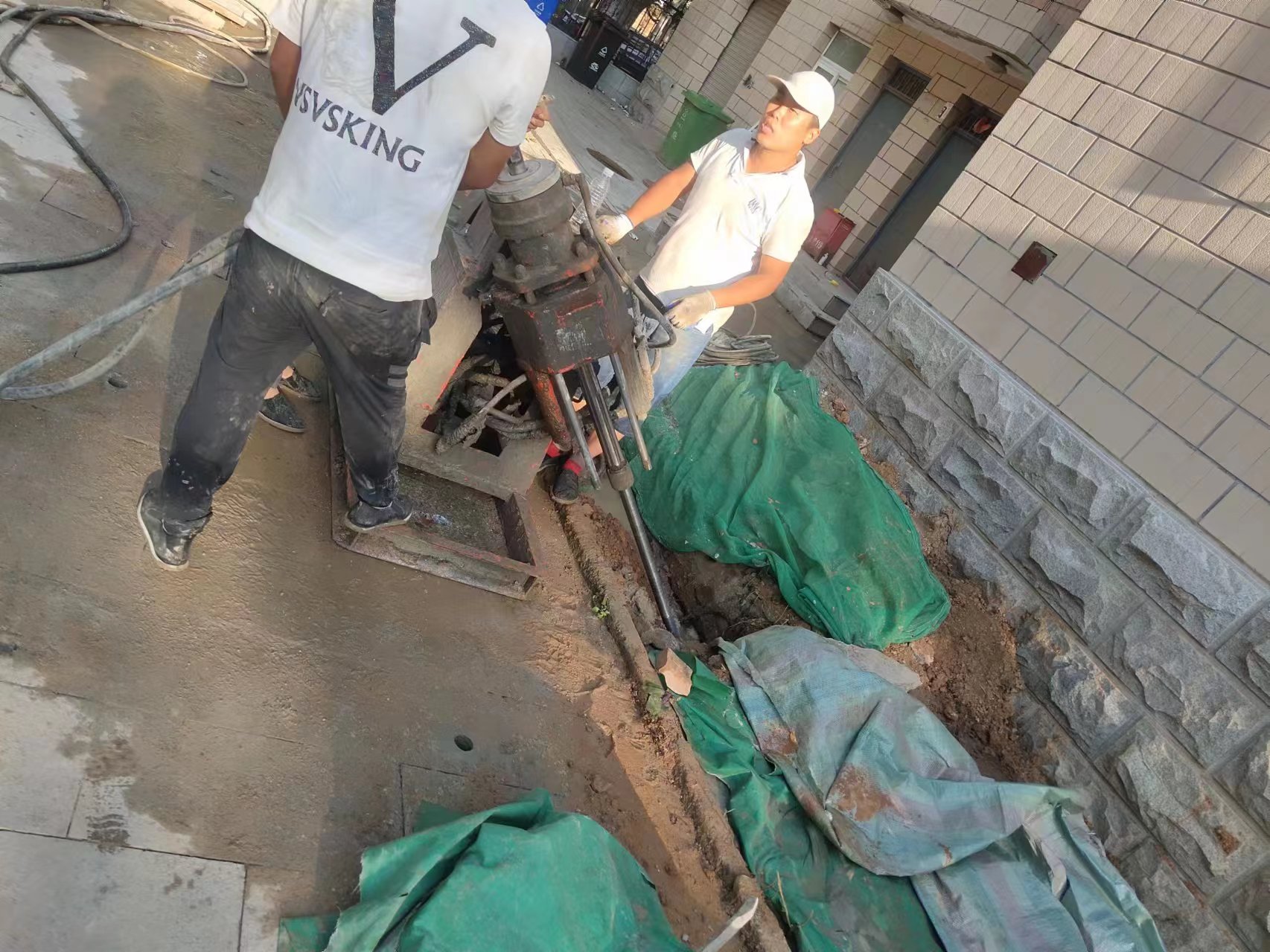 满洲里建筑房屋地基沉降注浆加固顶升纠偏